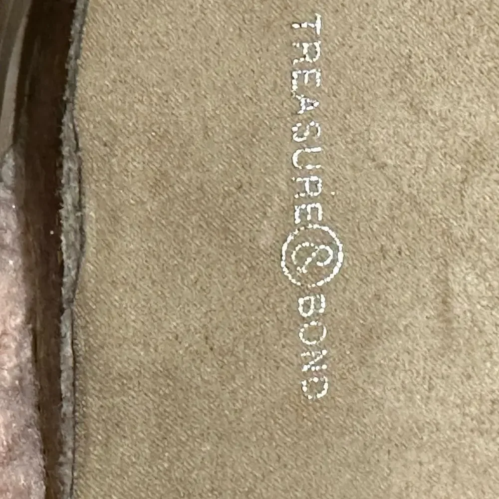Treasure & Bond Womens Size 8 Pink Sherpa Crossover Sandals